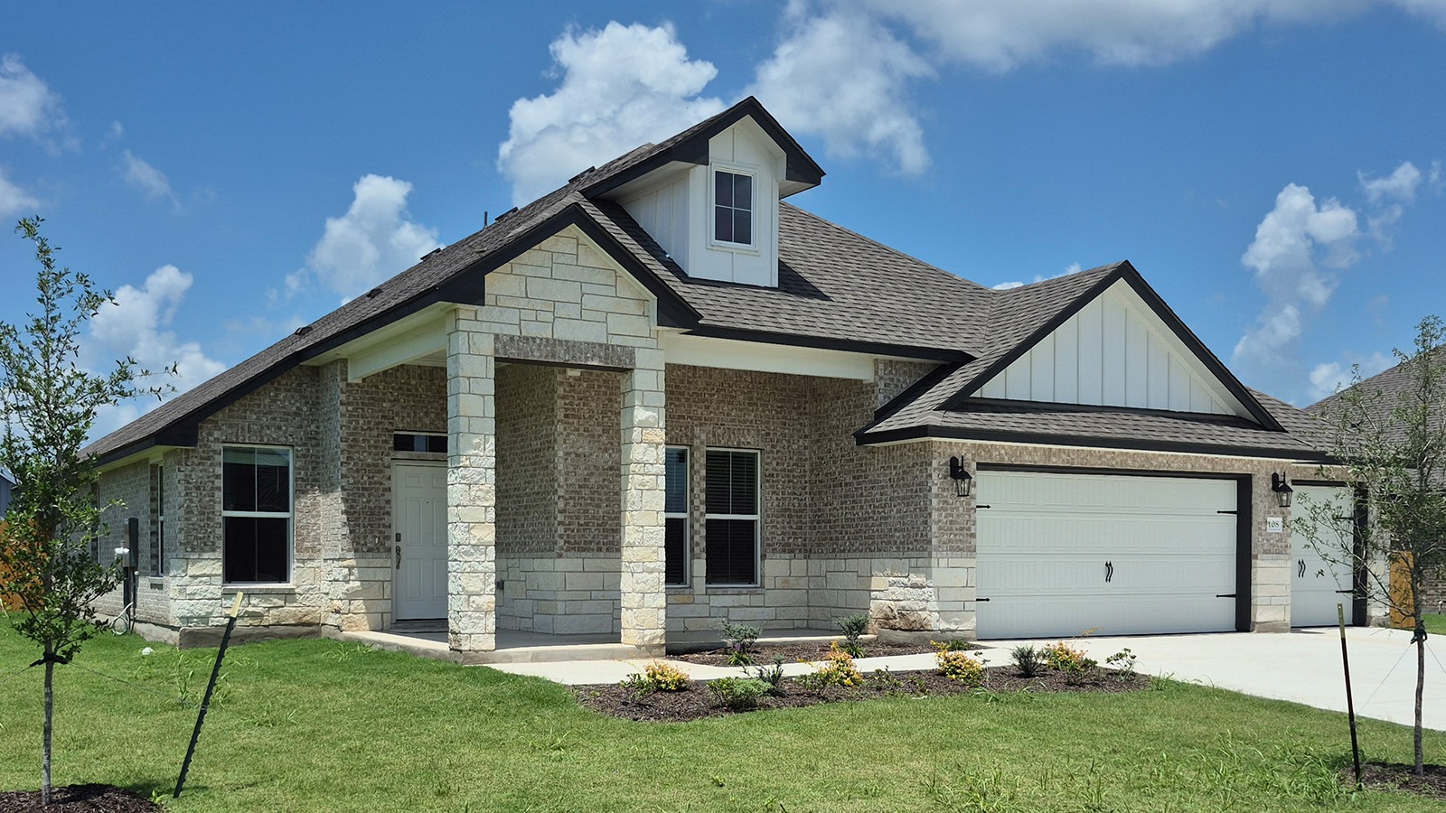 Elmwood Front Exterior Z Elevation.