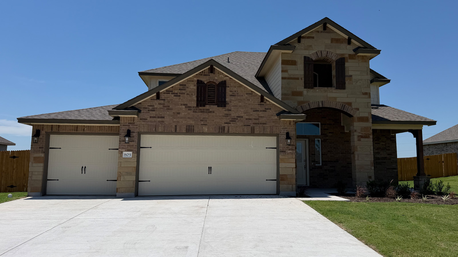 Sonoma Front Exterior X Elevation.