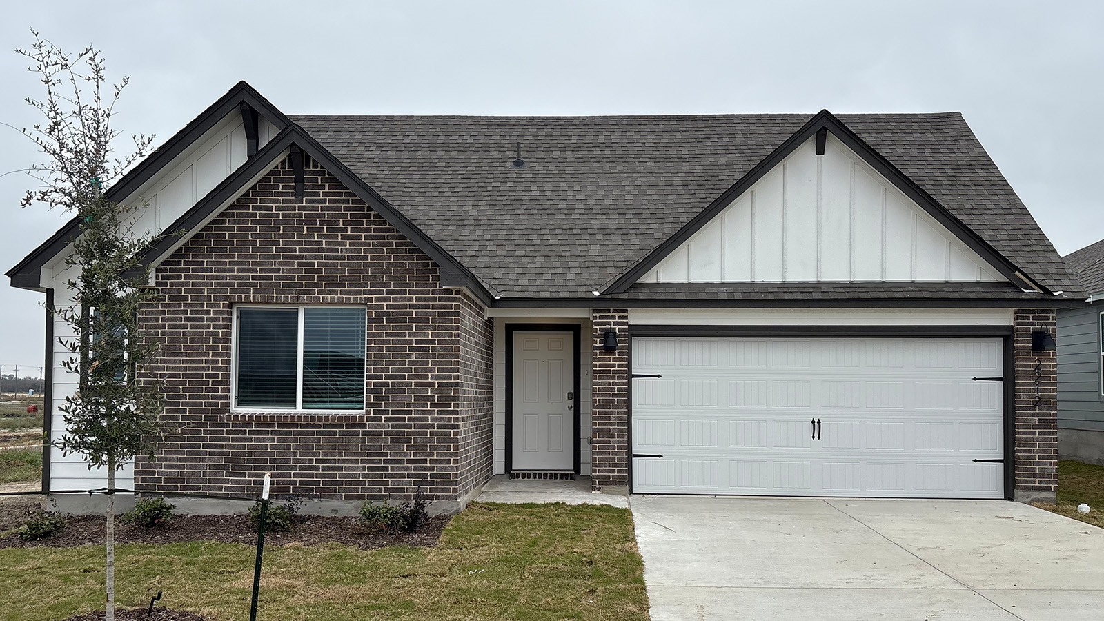 Fargo Front Exterior F Elevation with Brick.