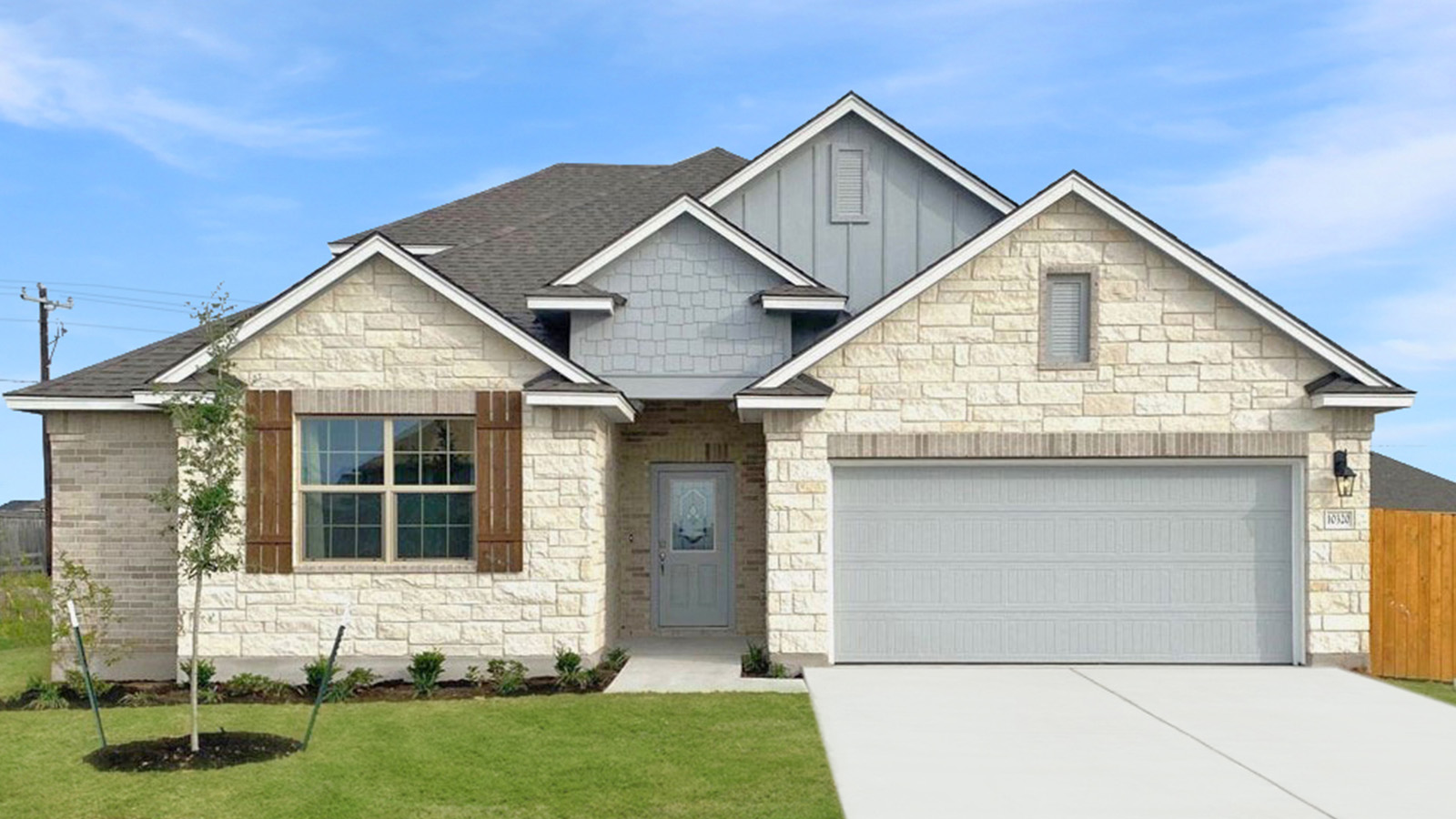 Saddle Creek front exterior of the model home.