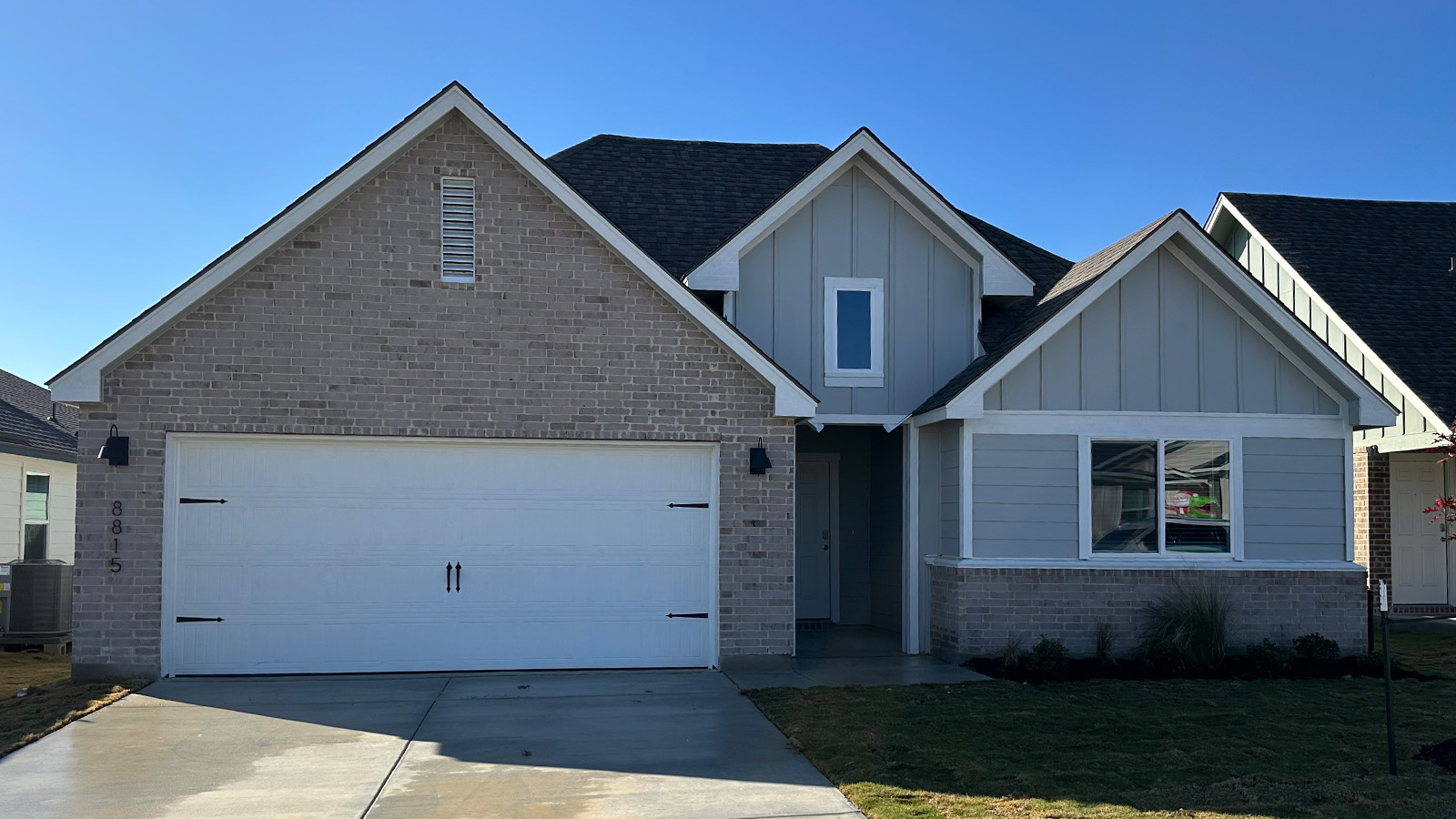 Elgin Front Exterior G Elevation with Brick.