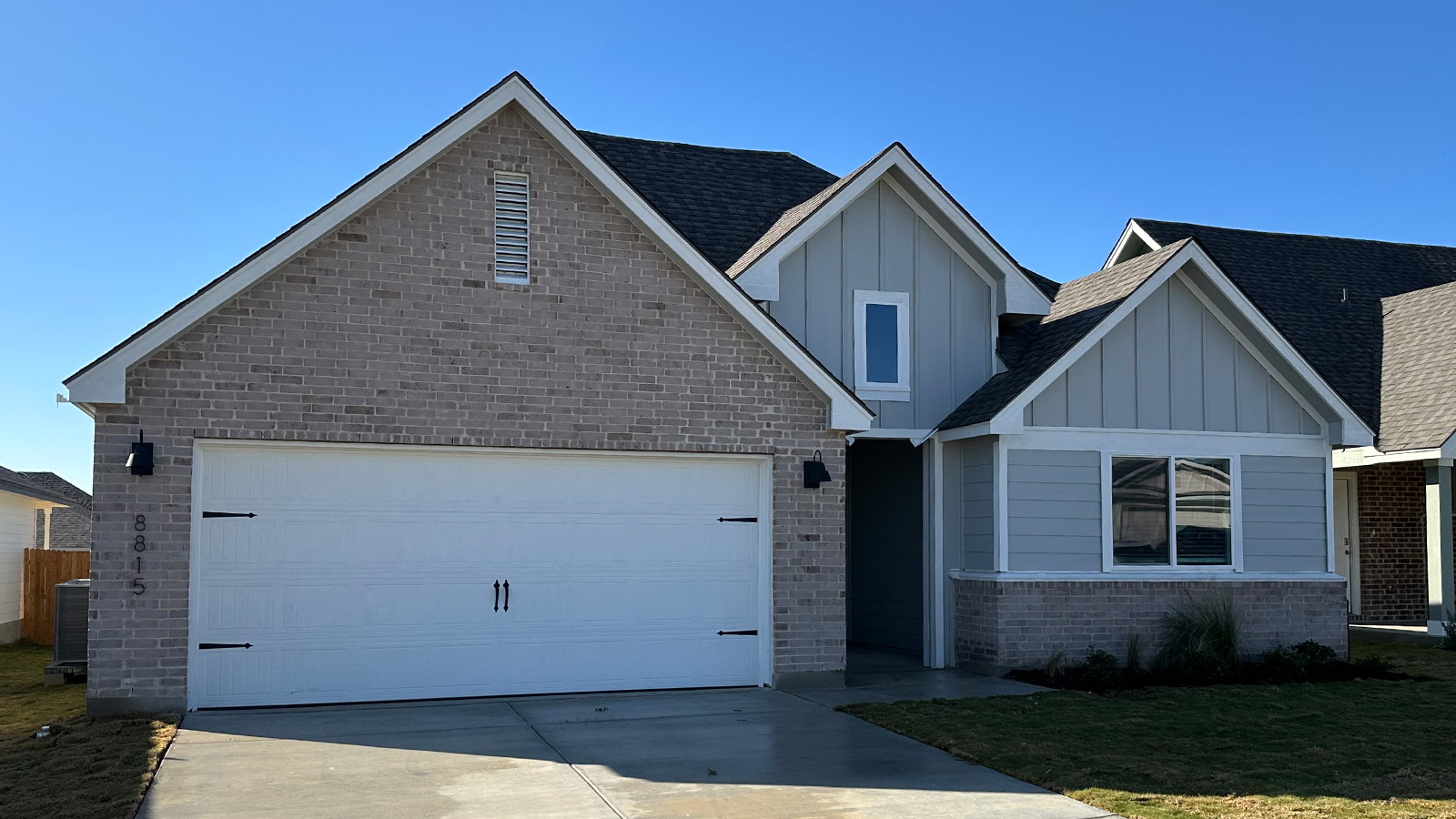 Elgin Front Exterior G Elevation with Brick.