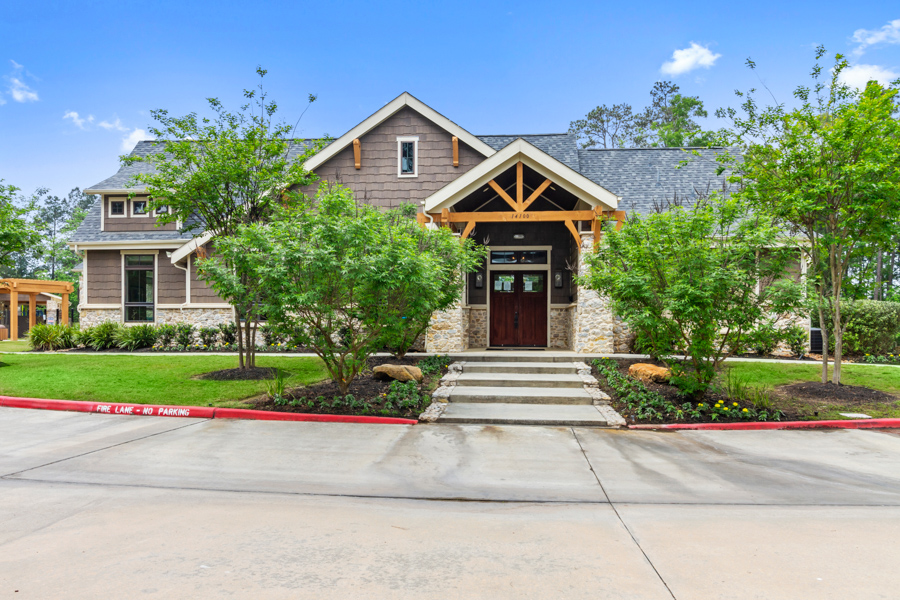 New Homes in Fosters Ridge Modern Conroe, TX D.R. Horton