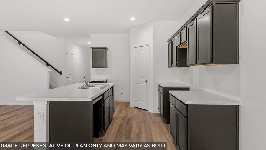 Madeley Creek Preserve Model Open 7 days a week 7235 Rolling Valley Lane, Conroe, TX 77304 1-2 story home, 3,4,5,6 bed homes with 1,2,3 baths.