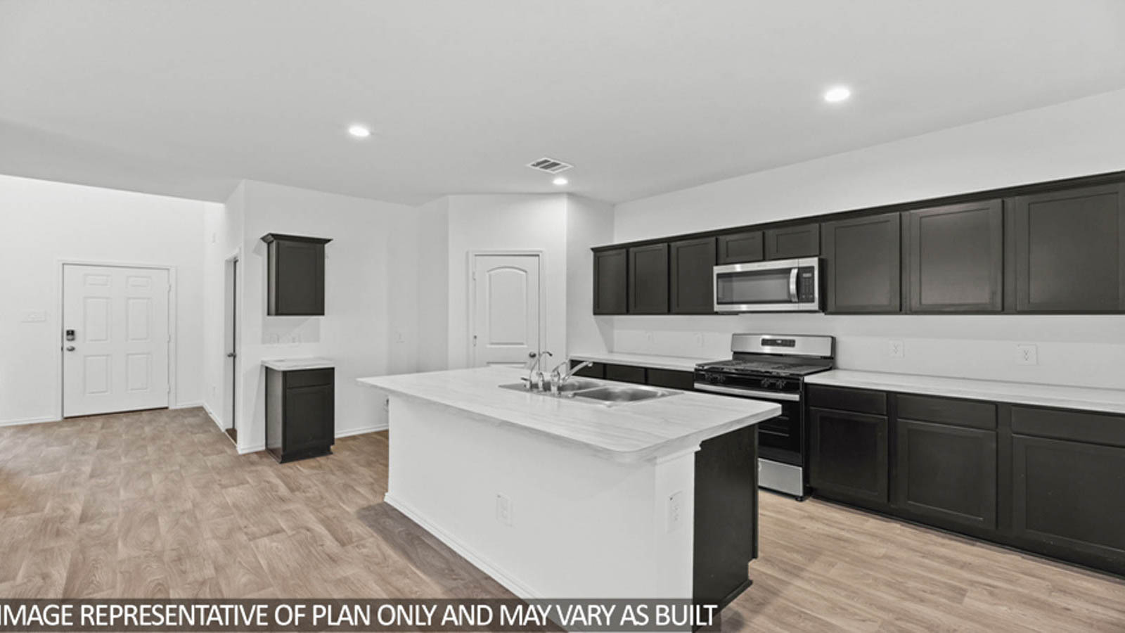 Madeley Creek Preserve Model Open 7 days a week 7235 Rolling Valley Lane, Conroe, TX 77304 1-2 story home, 3,4,5,6 bed homes with 1,2,3 baths.