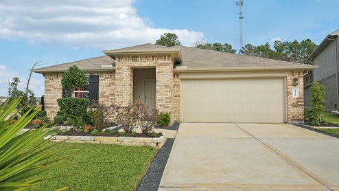 Front of the one-story model home.