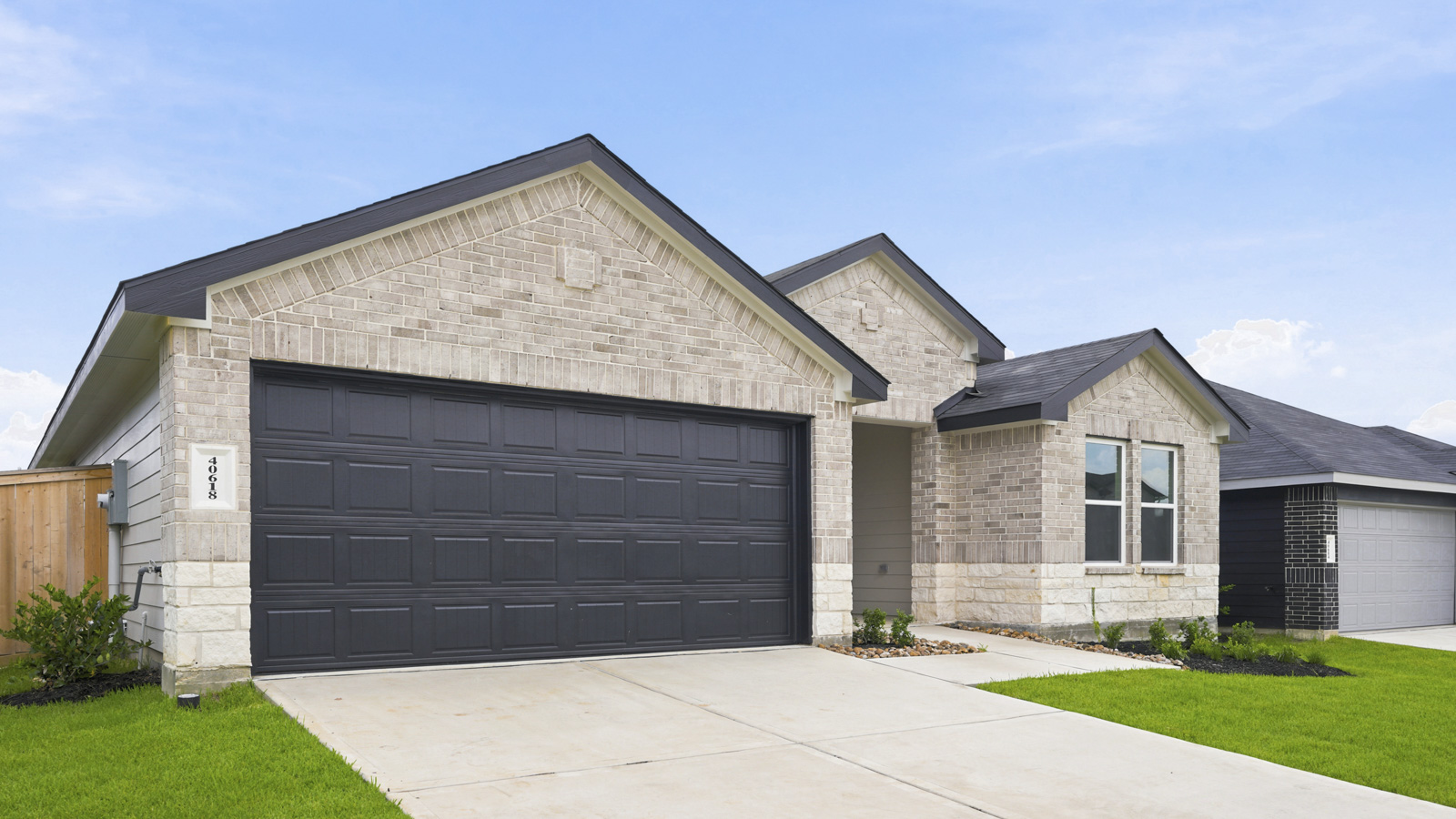 Mill Creek Model Open 7 days a week 14706 Clover Summit Court, Magnolia, TX 77354 1-2 story home, 3,4,5,6 bed homes with 1,2,3 baths.