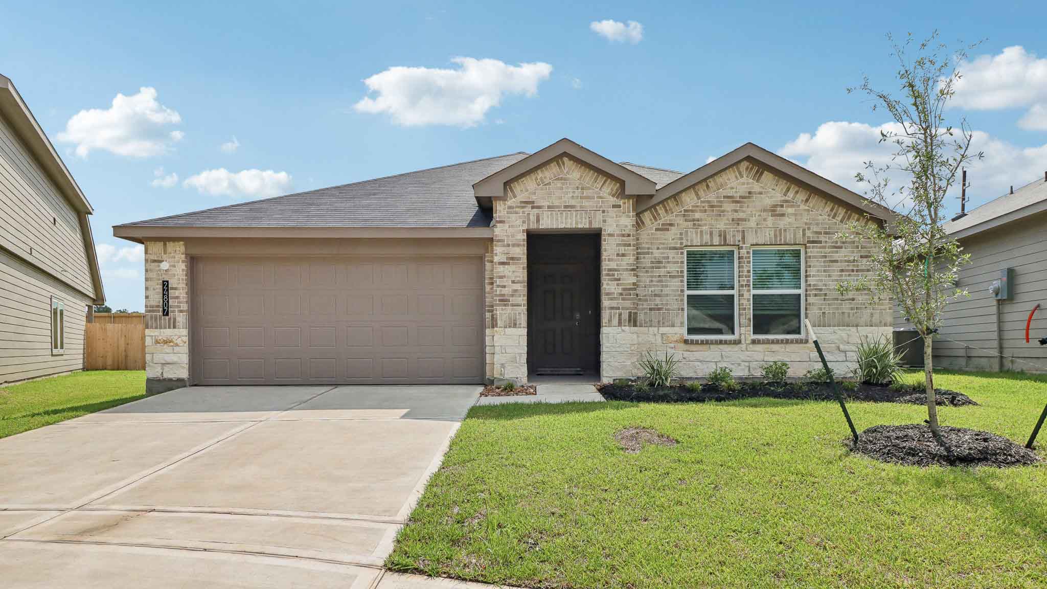 Mill Creek Model Open 7 days a week 14706 Clover Summit Court, Magnolia, TX 77354