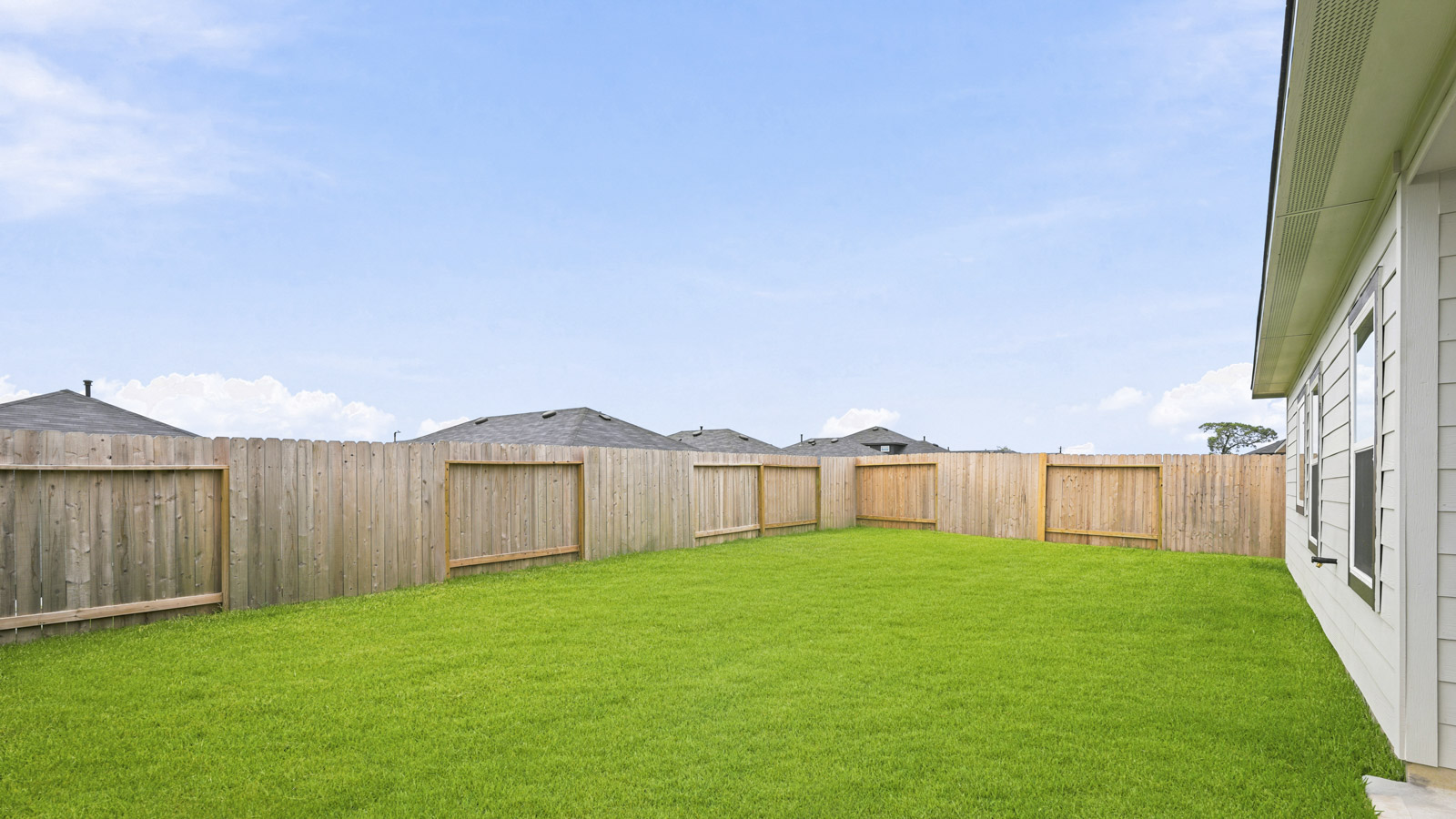Mill Creek Model Open 7 days a week 14706 Clover Summit Court, Magnolia, TX 77354 1-2 story home, 3,4,5,6 bed homes with 1,2,3 baths.