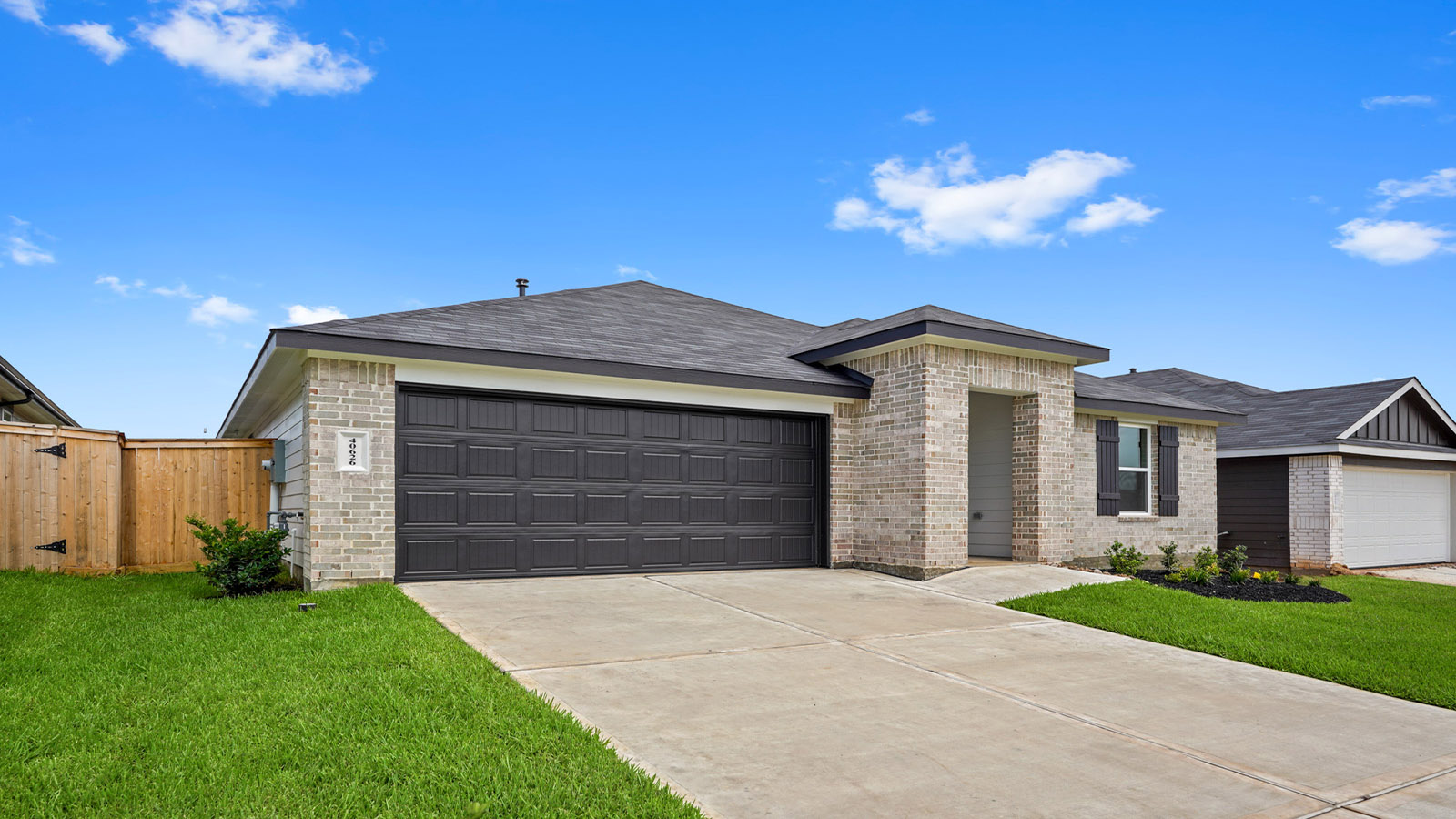 Mill Creek Model Open 7 days a week 14706 Clover Summit Court, Magnolia, TX 77354 1-2 story home, 3,4,5,6 bed homes with 1,2,3 baths.