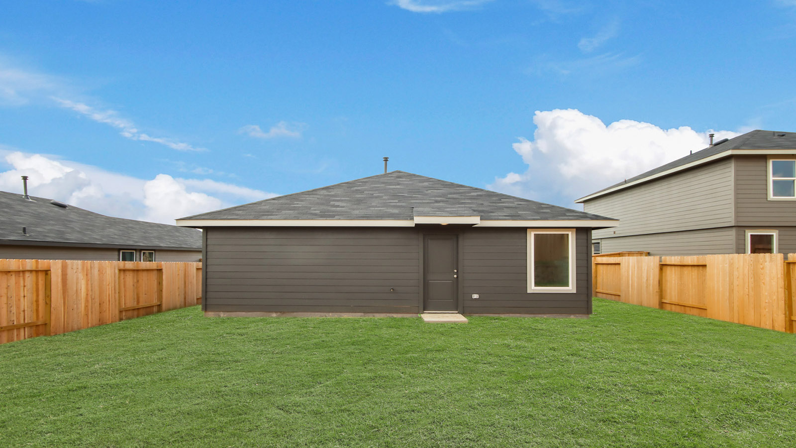 onstory home with siding and stone