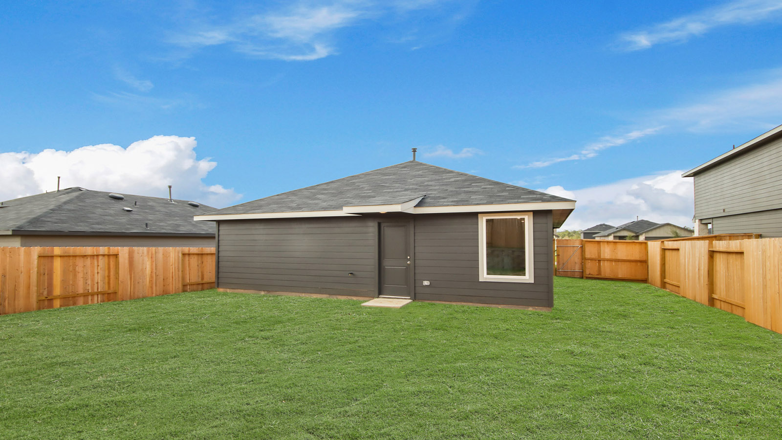 onstory home with siding and stone