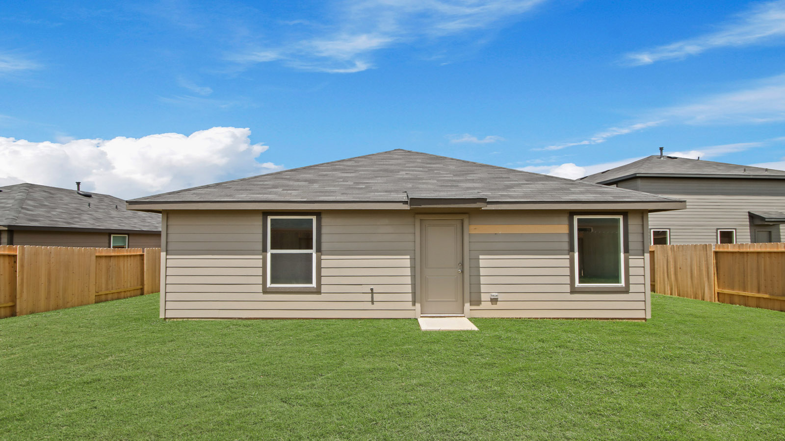 one story home with siding and stone