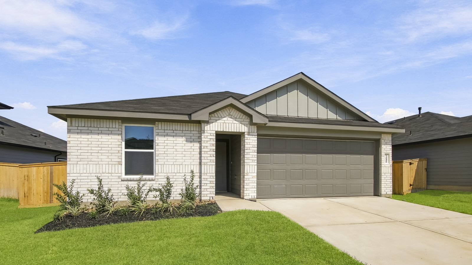 Mill Creek Model Open 7 days a week 14706 Clover Summit Court, Magnolia, TX 77354 1-2 story home, 3,4,5,6 bed homes with 1,2,3 baths.
