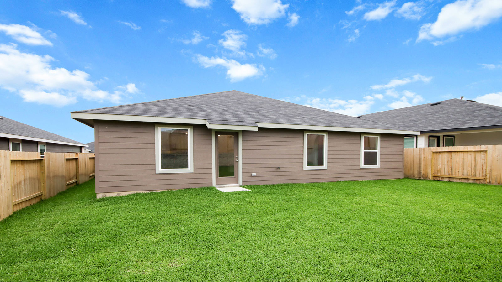 Back of house with jamies hardie siding