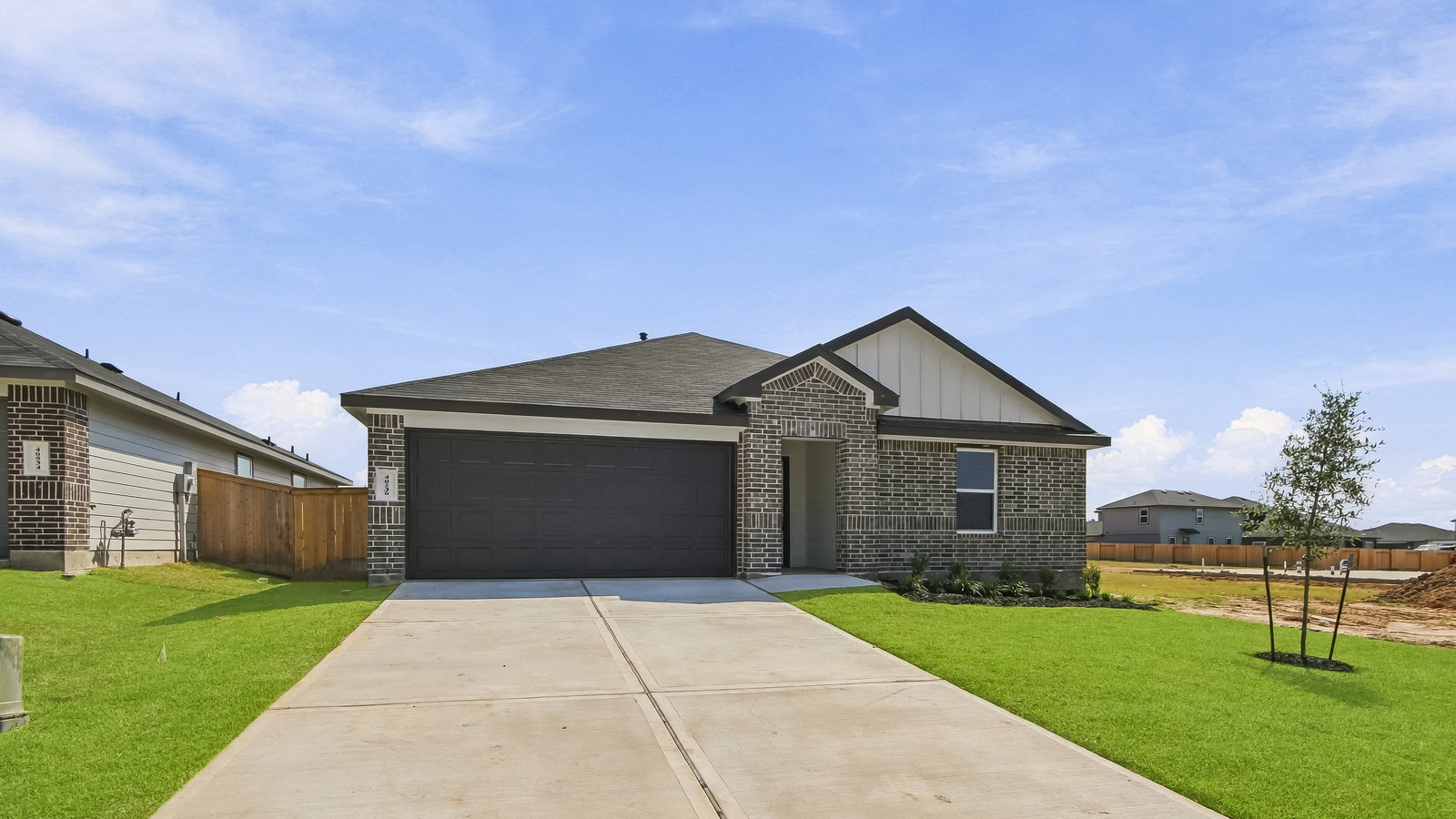 Mill Creek Model Open 7 days a week 14706 Clover Summit Court, Magnolia, TX 77354 1-2 story home, 3,4,5,6 bed homes with 1,2,3 baths.