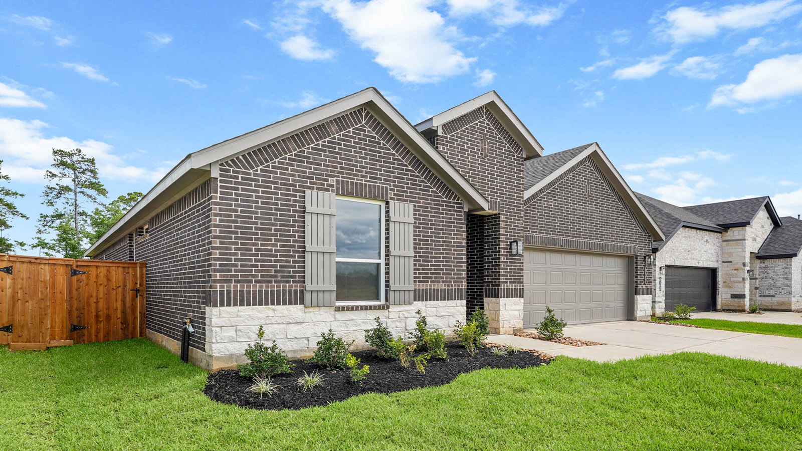 Mill Creek Model Open 7 days a week 40812 Lilac Branch Street, Magnolia, TX 77354 1-2 story home, 3,4,5,6 bed homes with 1,2,3 baths.
