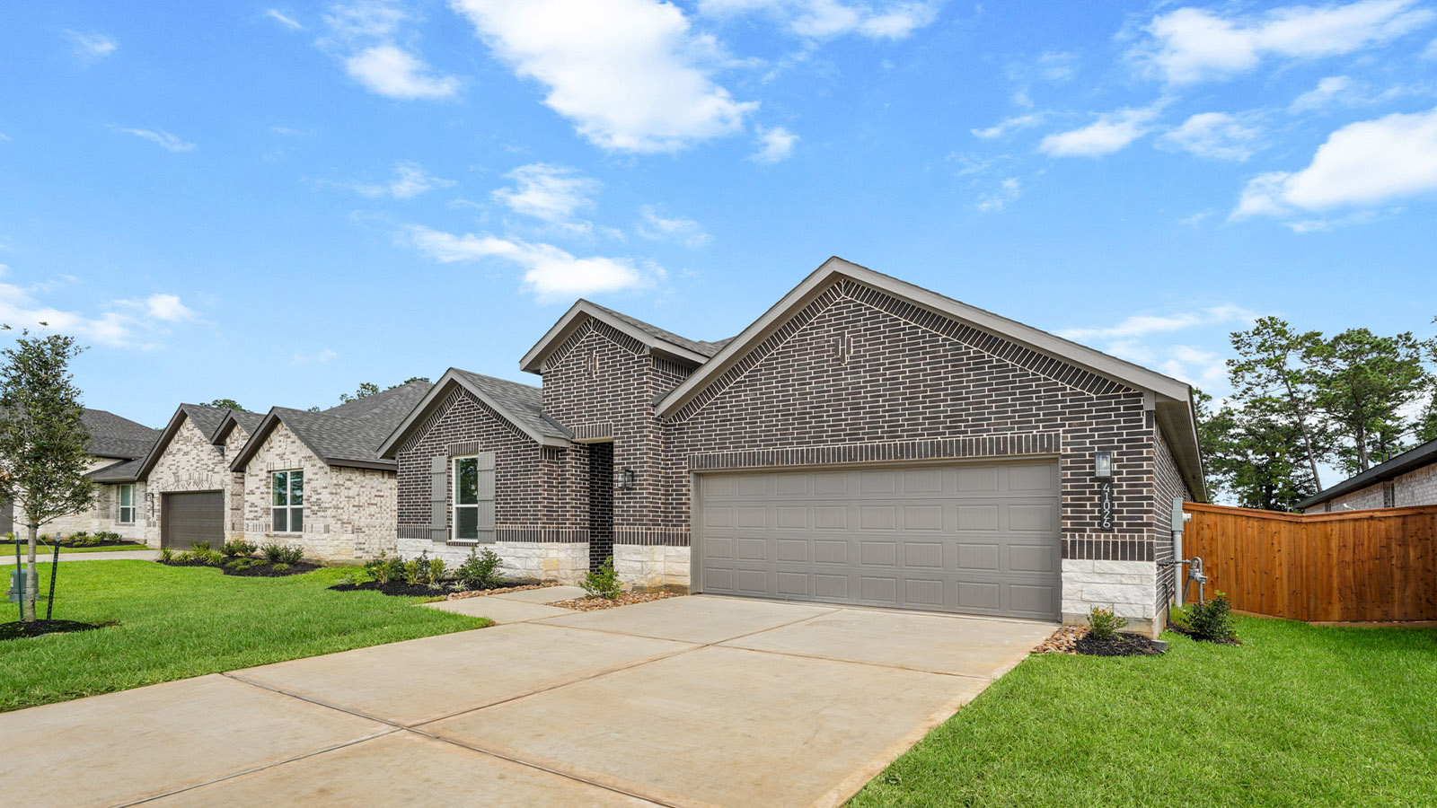 Mill Creek Model Open 7 days a week 40812 Lilac Branch Street, Magnolia, TX 77354 1-2 story home, 3,4,5,6 bed homes with 1,2,3 baths.