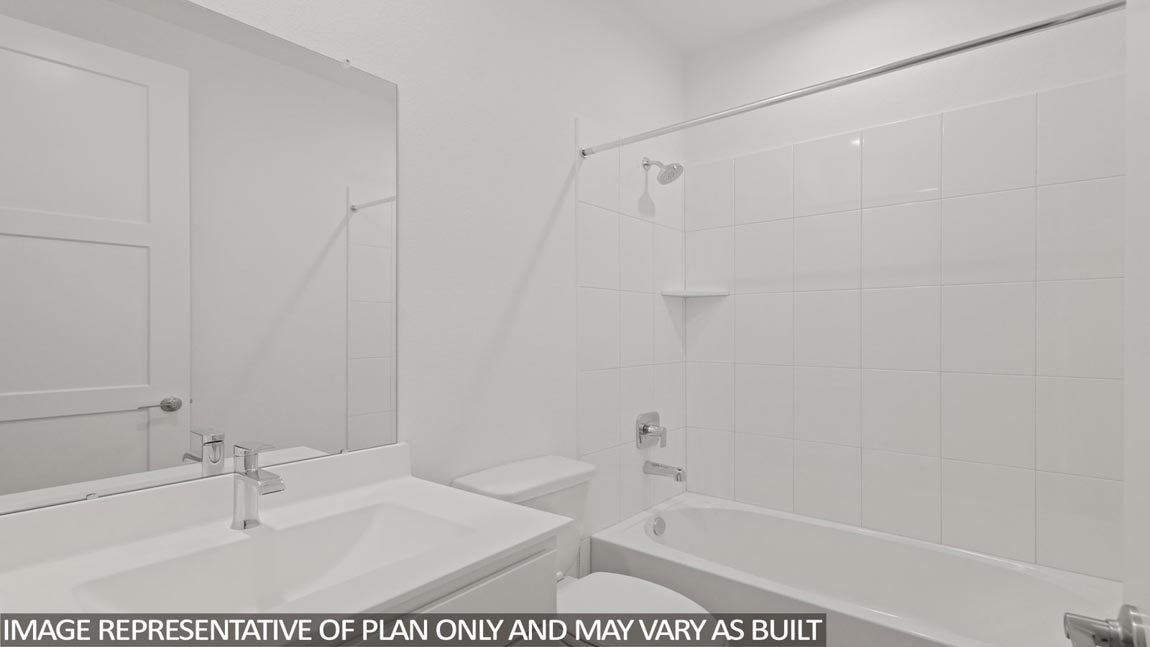 Secondary bathroom with tub/shower combo