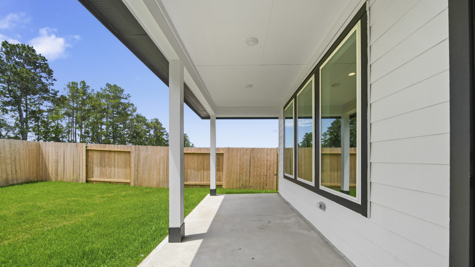 1-2 story home, 3,4,5,6 bed homes with 1,2,3 baths.