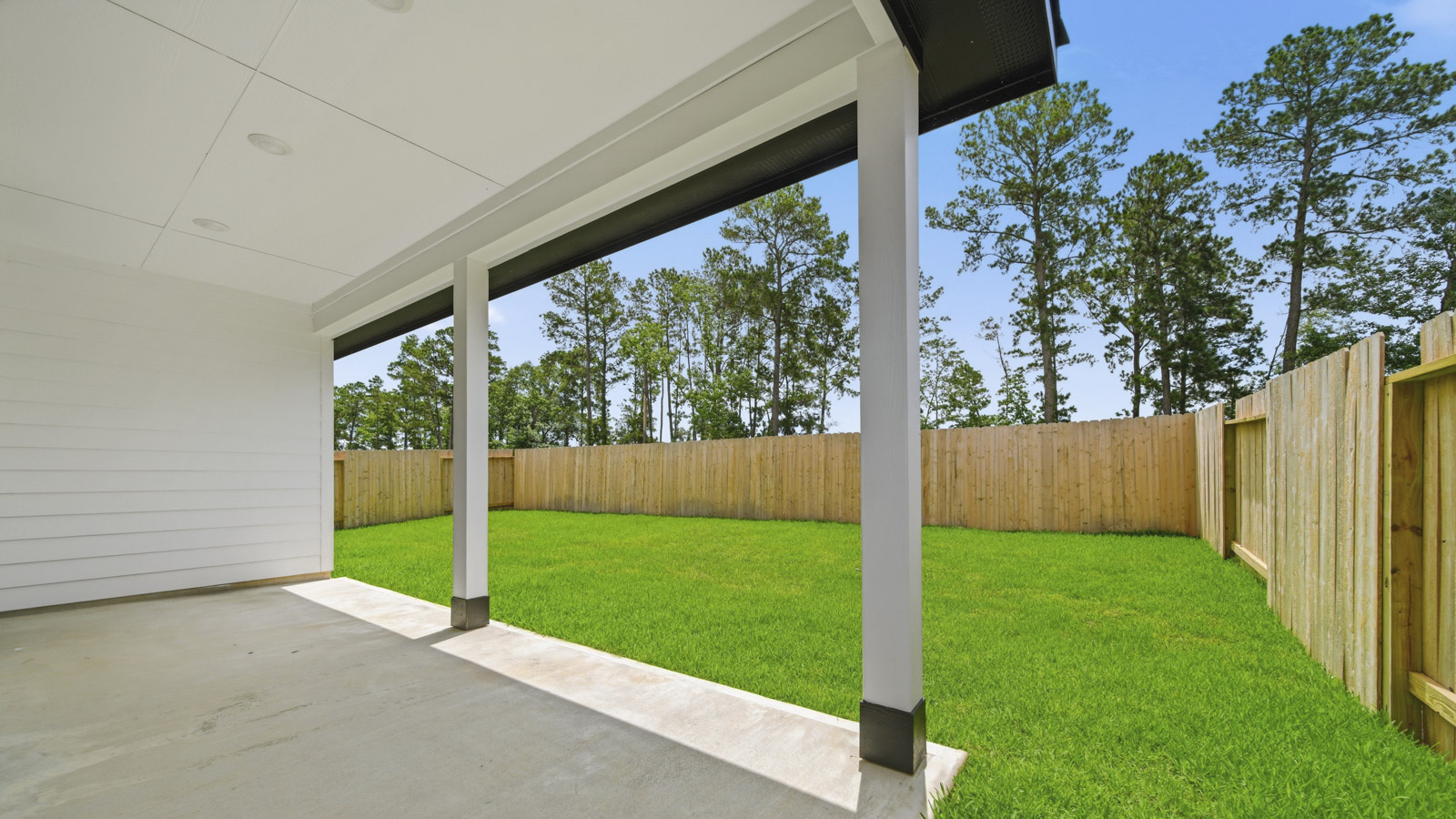 Mill Creek Model Open 7 days a week 14706 Clover Summit Court, Magnolia, TX 77354