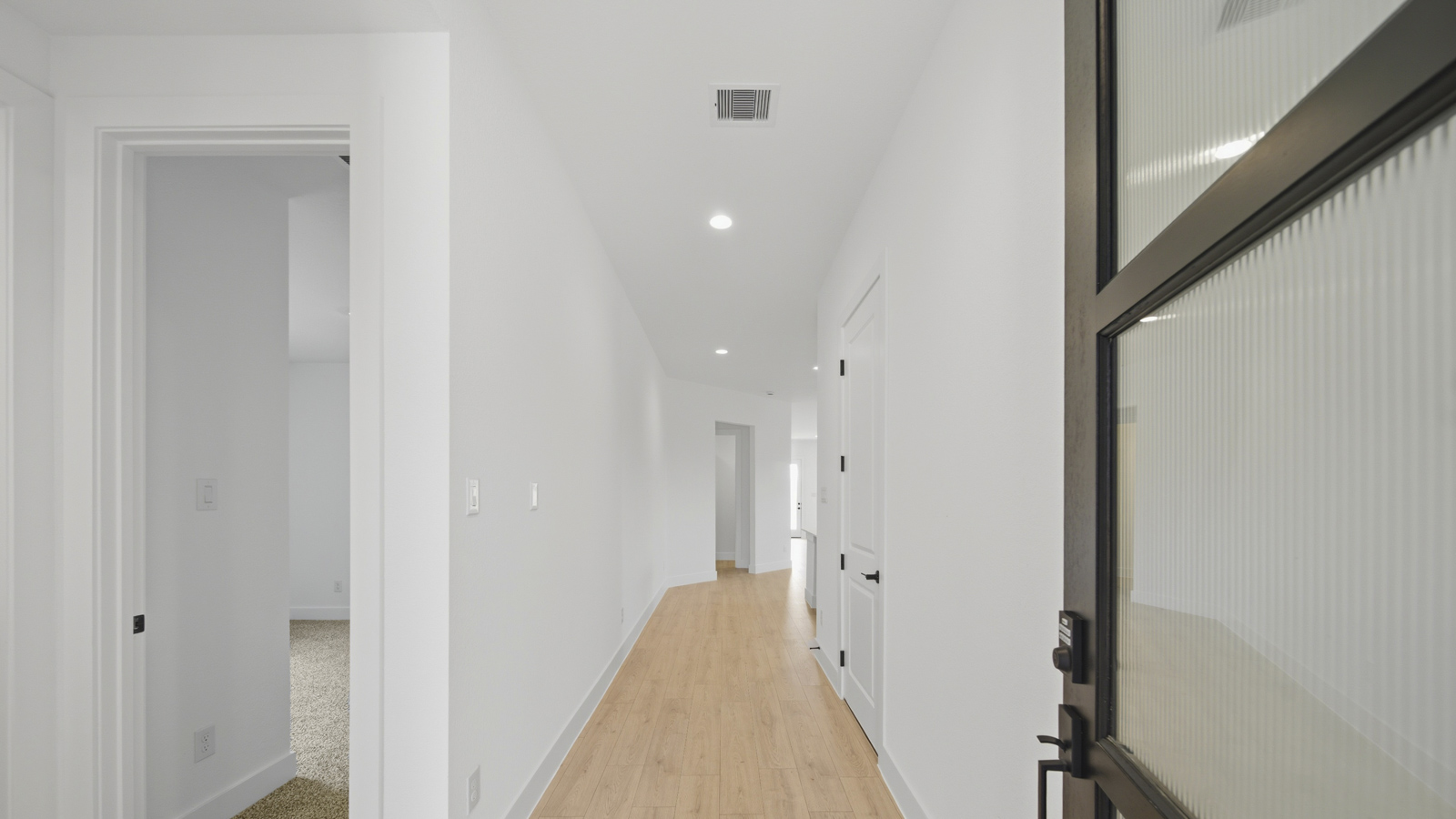 1-2 story home, 3,4,5,6 bed homes with 1,2,3 baths.