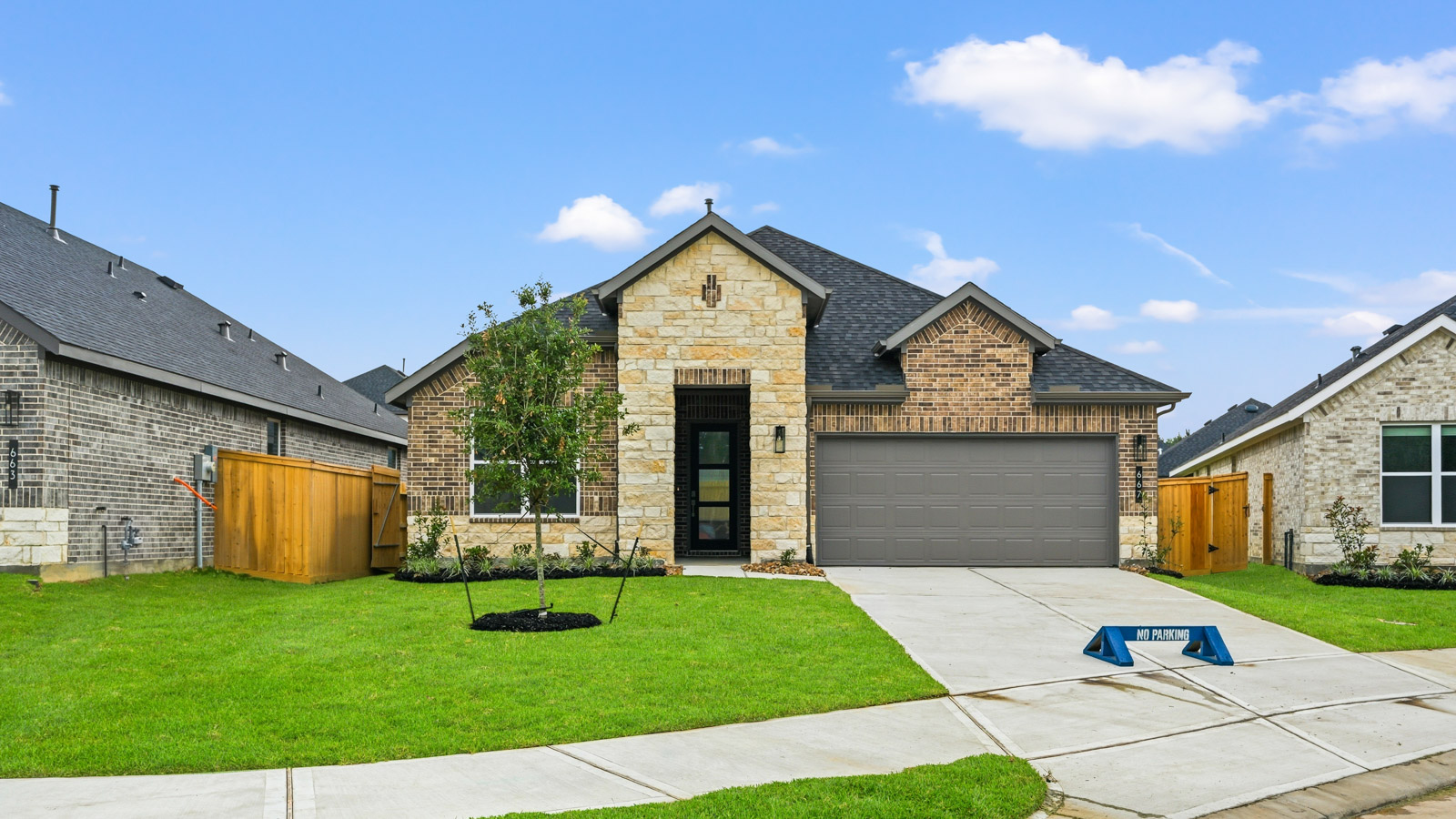 667 Paisley Harbor Court