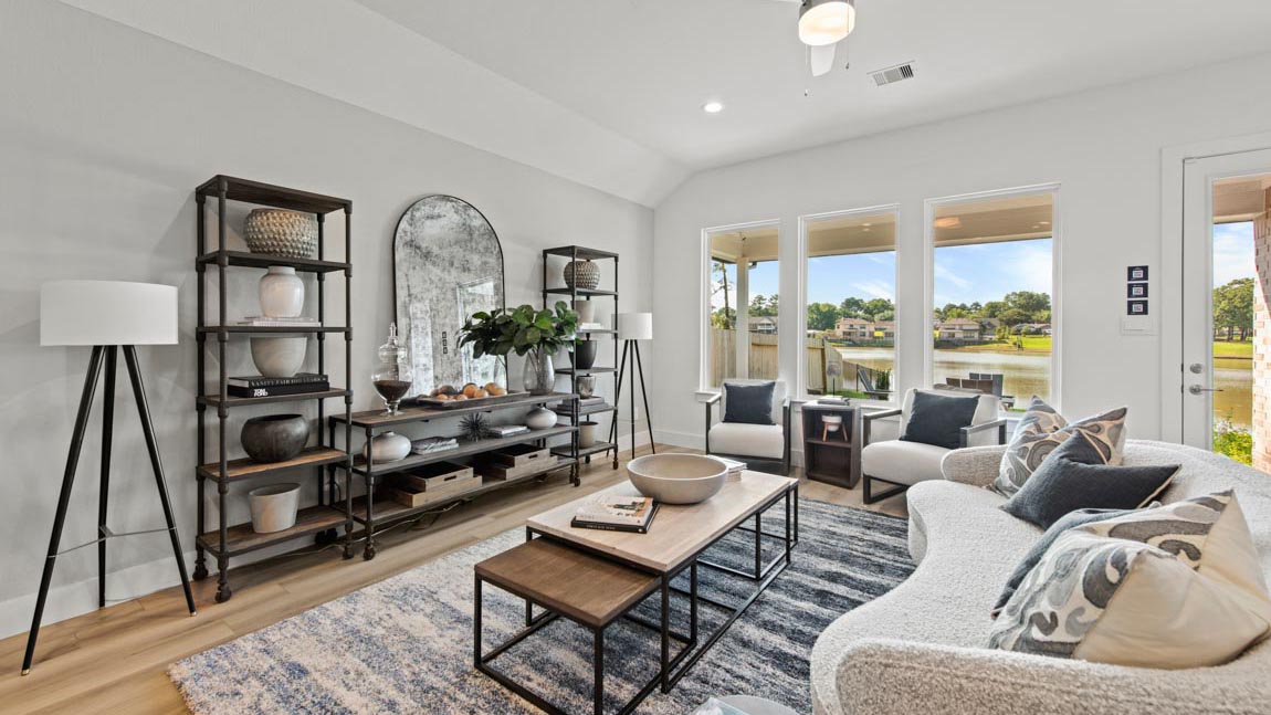 Hills of Westlake new construction home open 7 days a week 602 Paisley Harbor Court Conroe TX 1-2 story home, 3,4,5,6 bed homes with 1,2,3 baths.