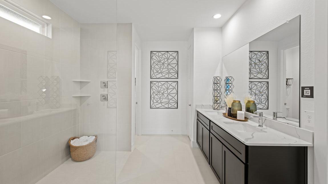 Hills of Westlake new construction home open 7 days a week 602 Paisley Harbor Court Conroe TX 1-2 story home, 3,4,5,6 bed homes with 1,2,3 baths.