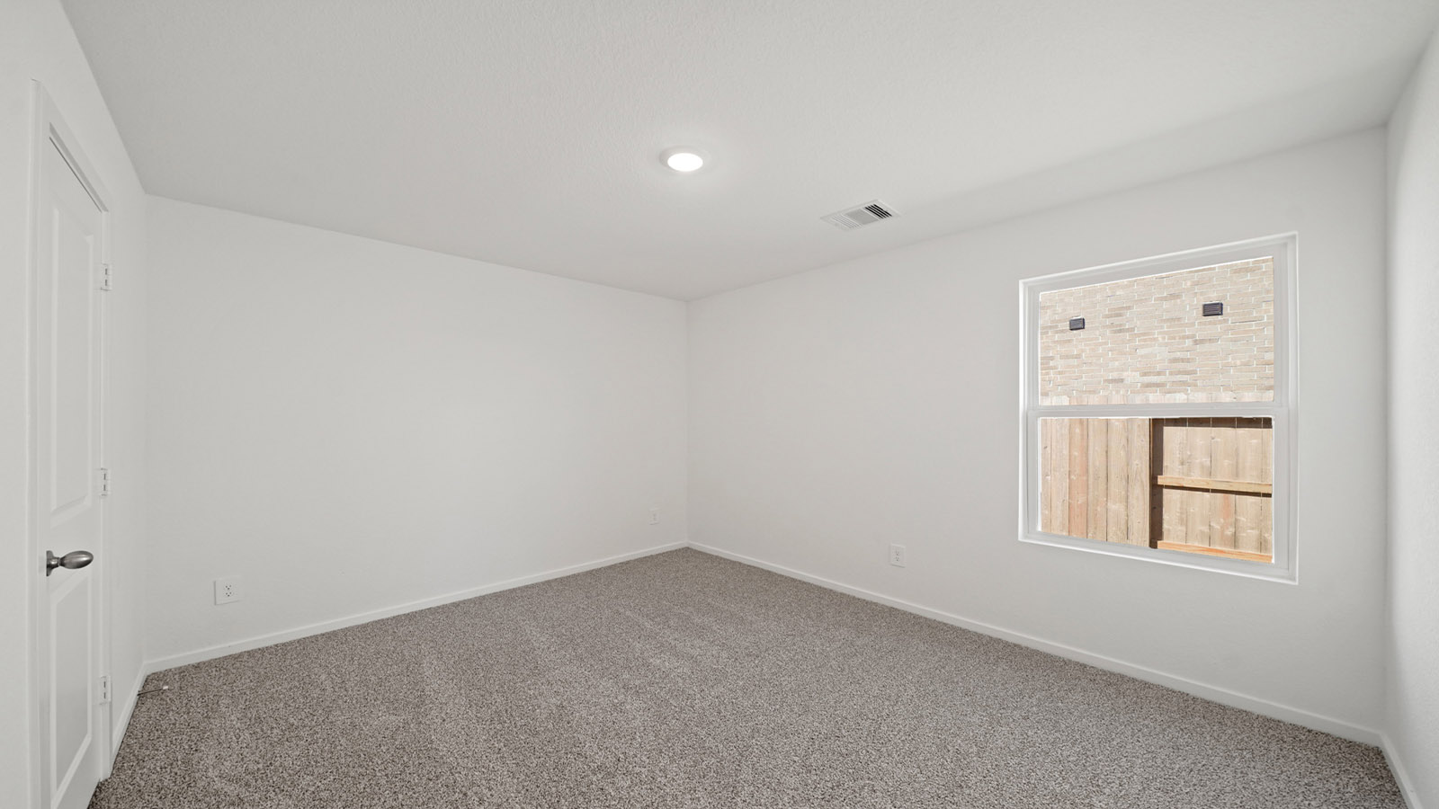bedroom with carpet flooring