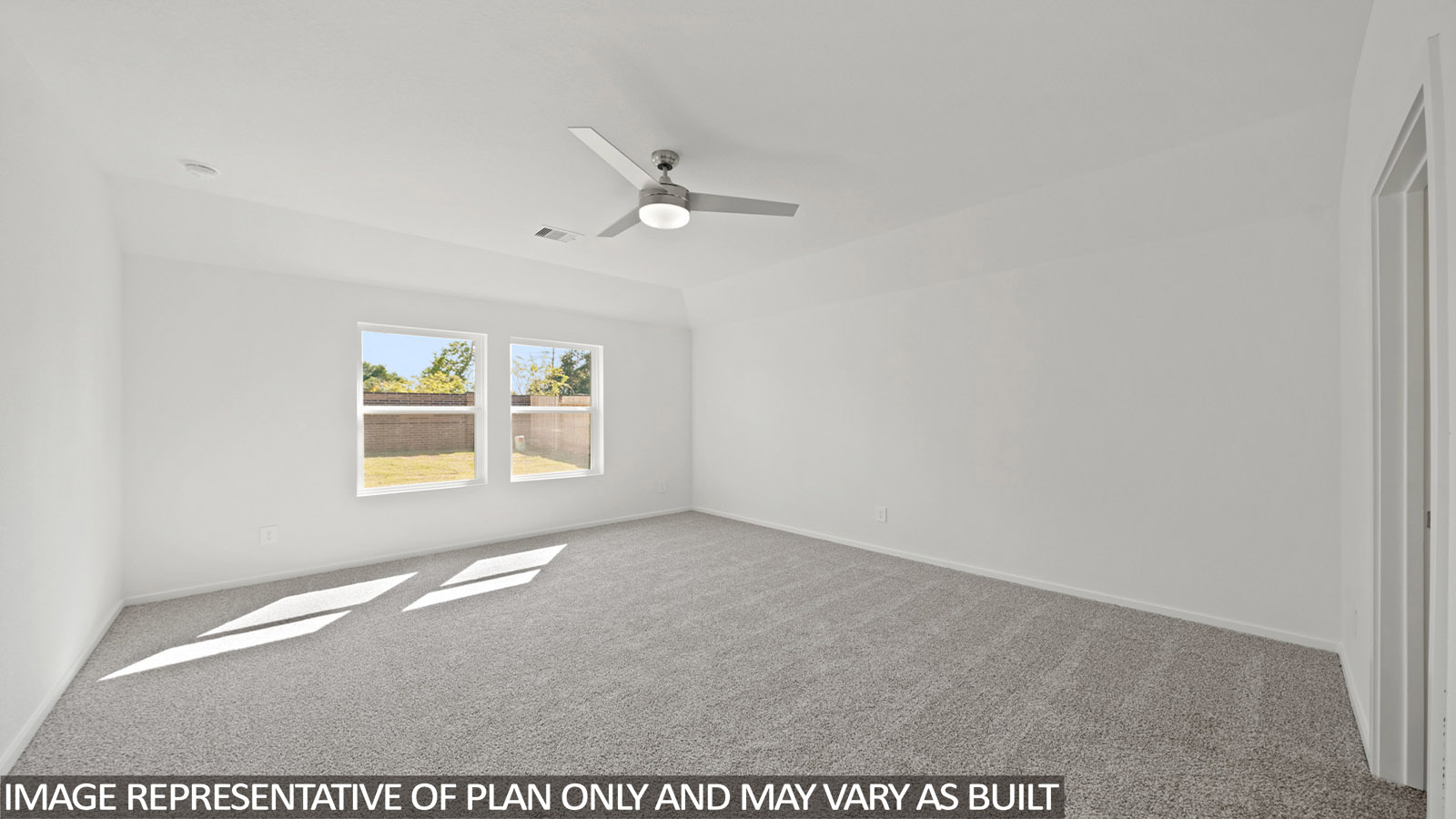 bedroom with carpet flooring