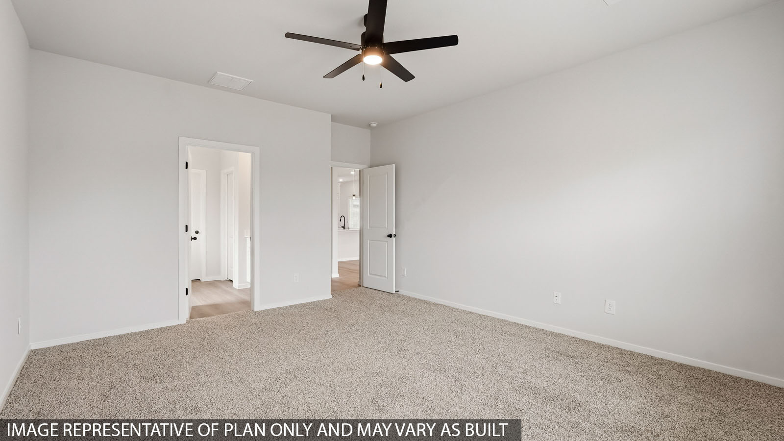 bedroom with carpet flooring