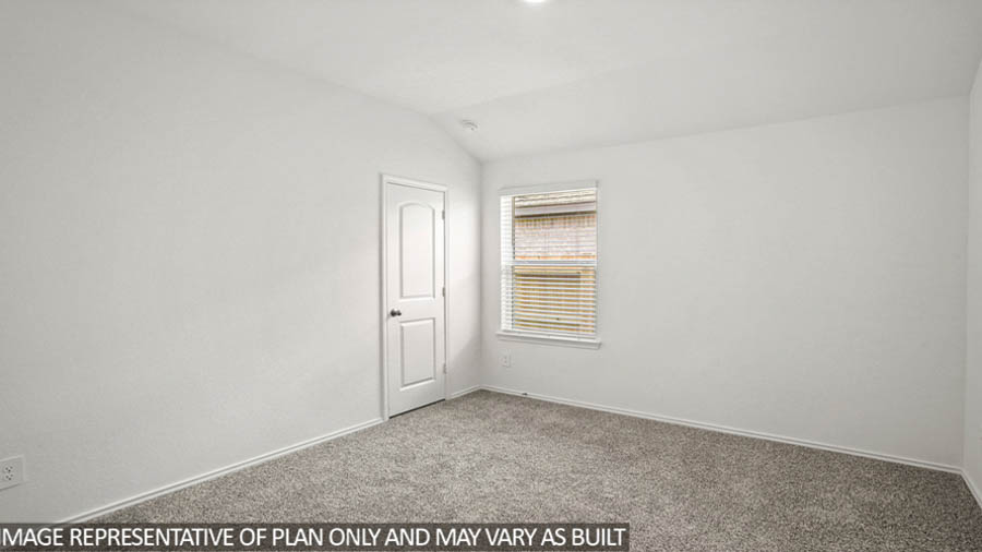 bedroom with carpet flooring