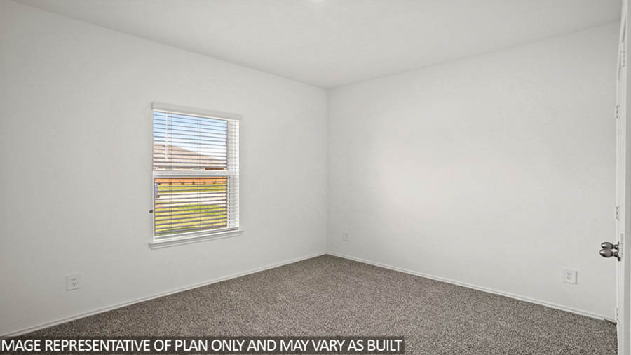 bedroom with carpet flooring