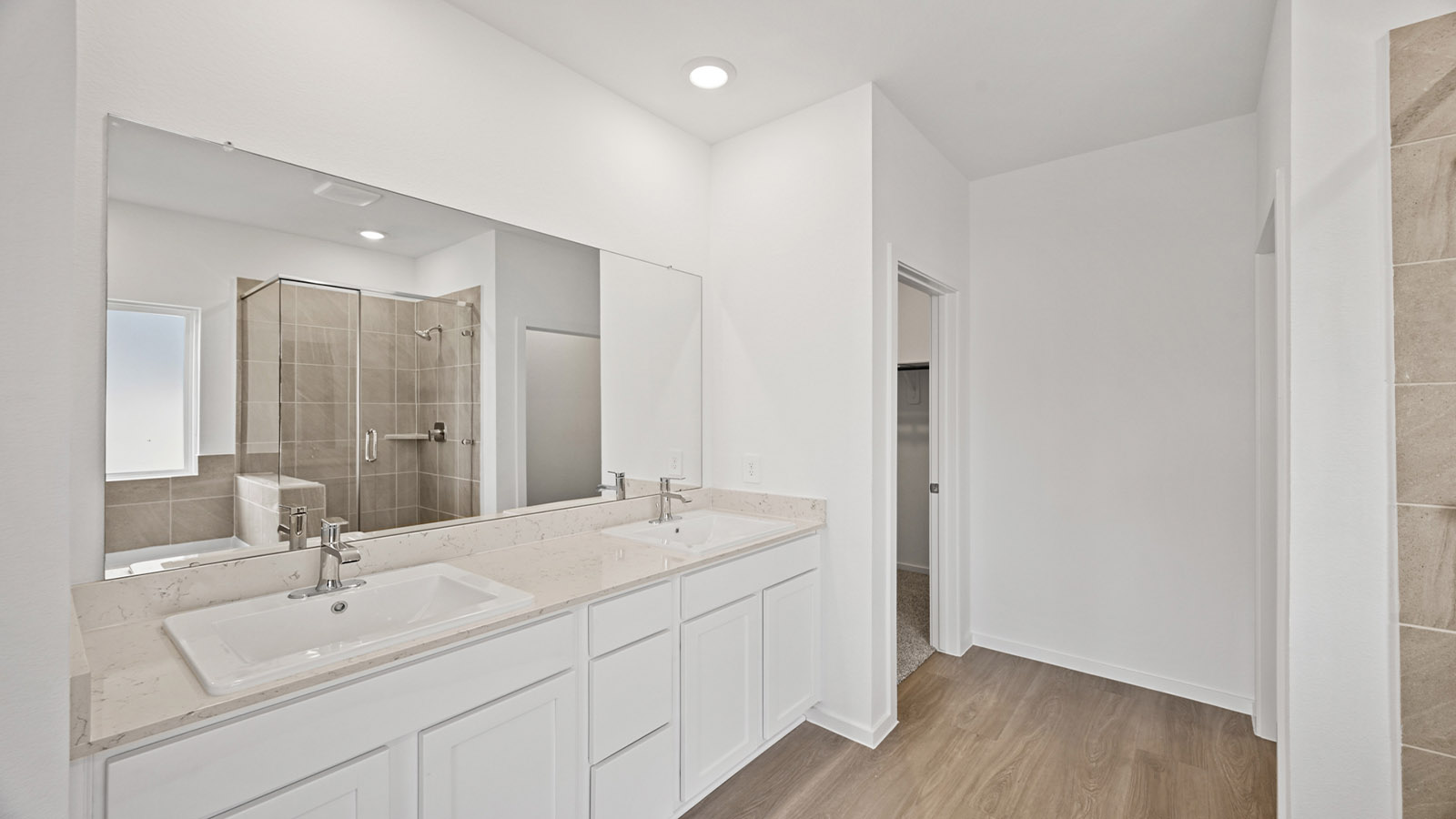primary bathroom with seperate tub and shower