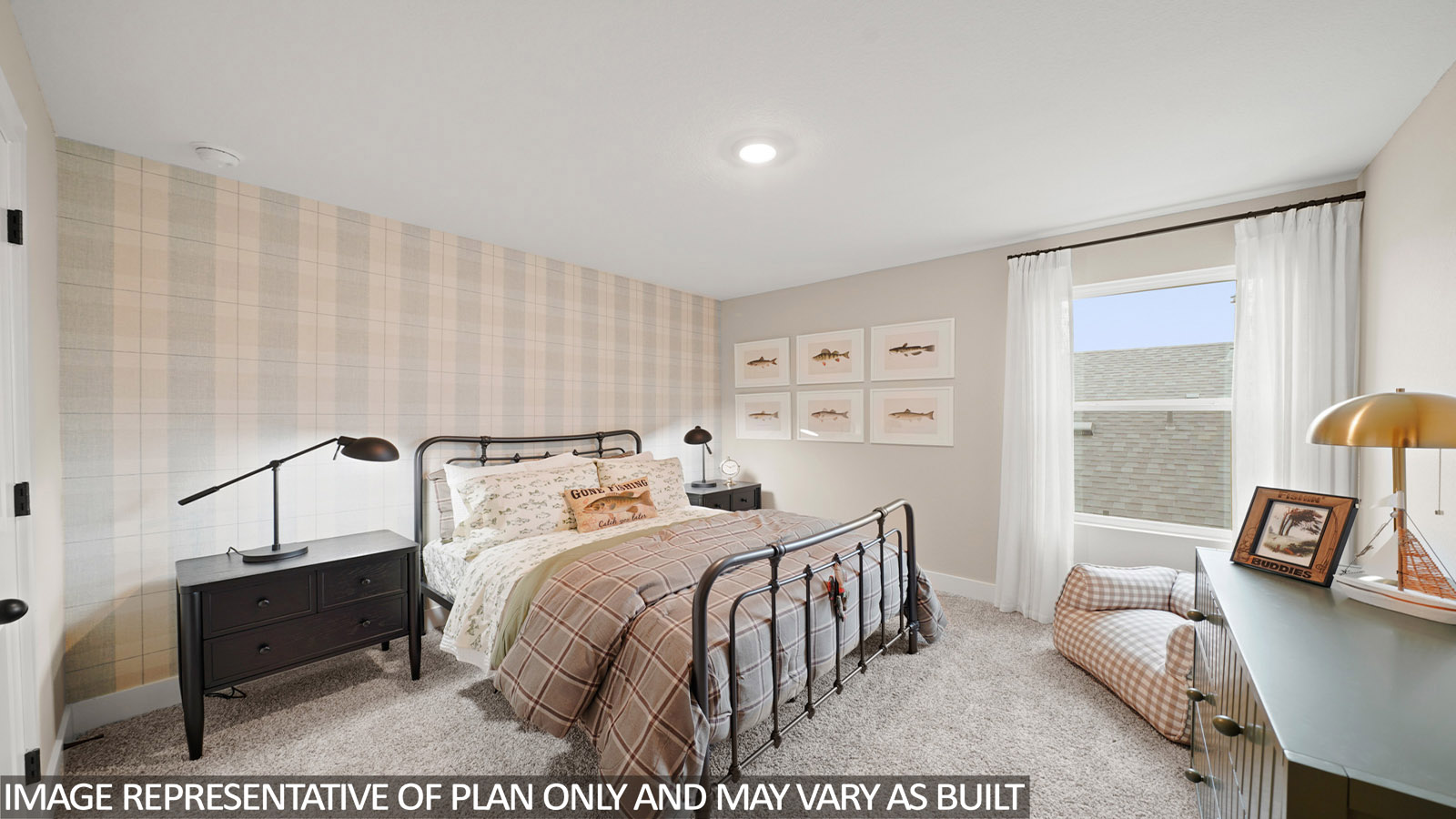 secondary bedroom with carpet flooring in Hockley, TX