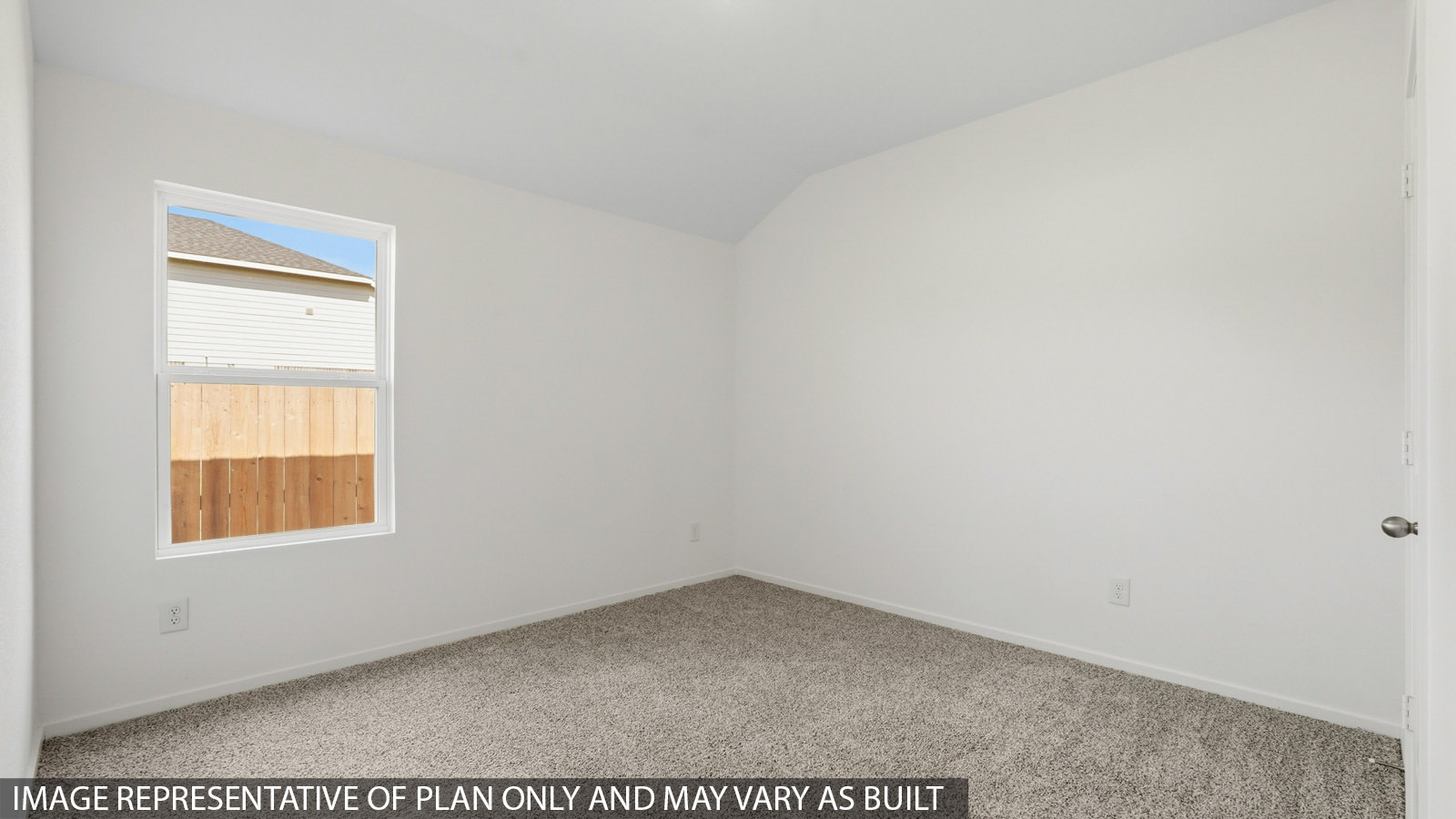 bedroom with carpet flooring