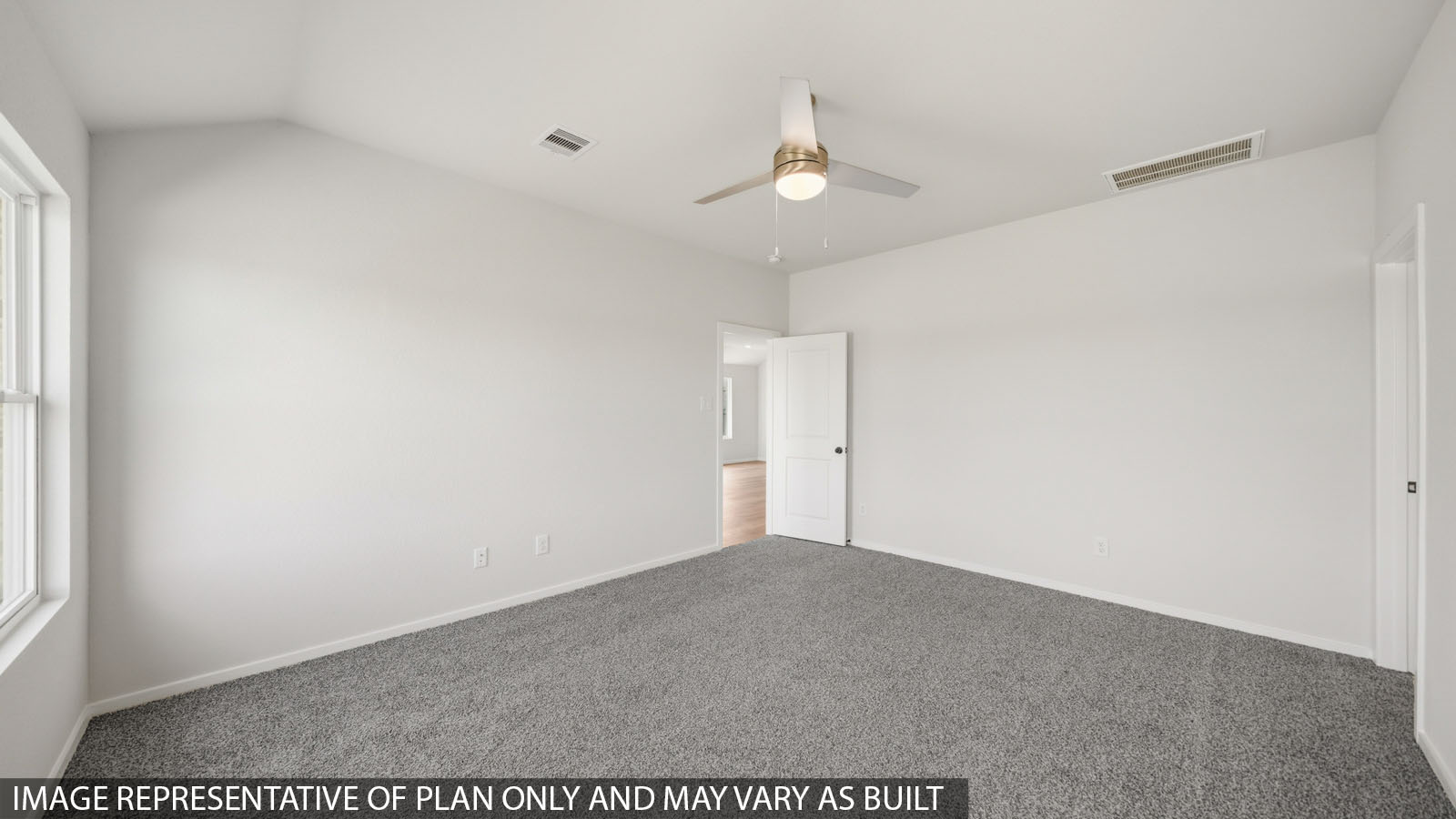 bedroom with carpet flooring