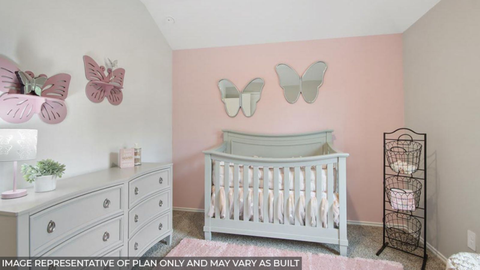 bedroom with carpet flooring
