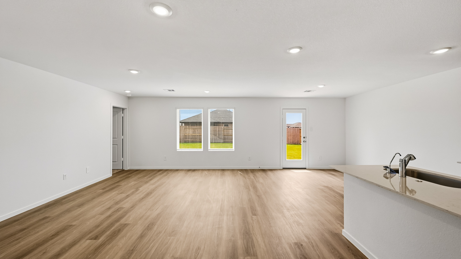 Spacious living room