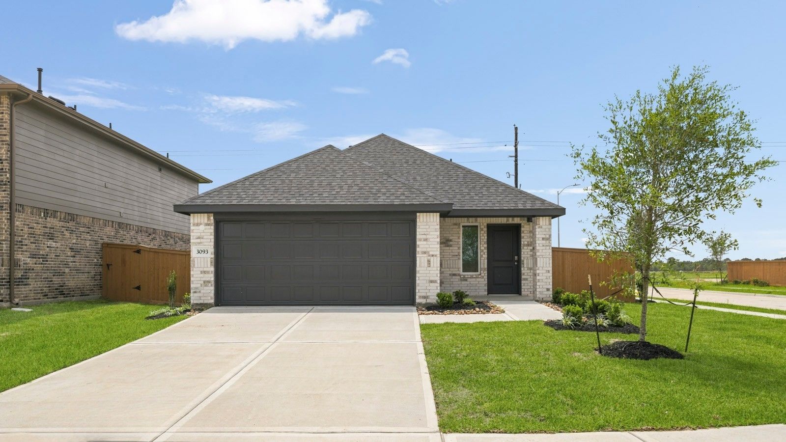 3093 Eagle Bay Drive exterior