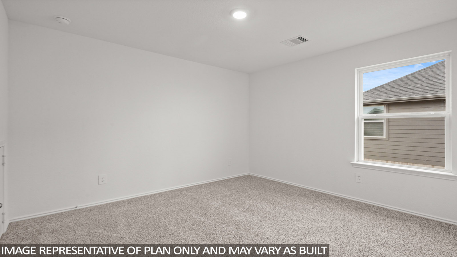 bedroom with carpet flooring