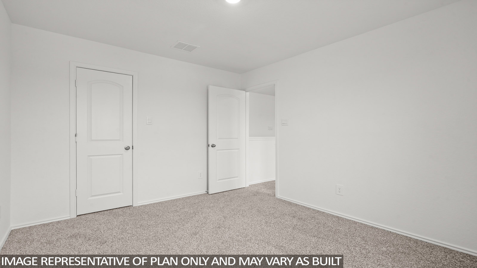 bedroom with carpet flooring