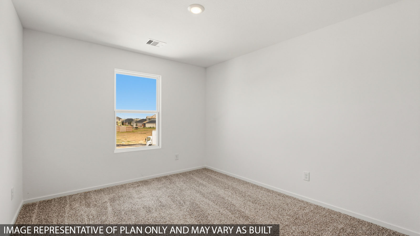 bedroom with carpet flooring