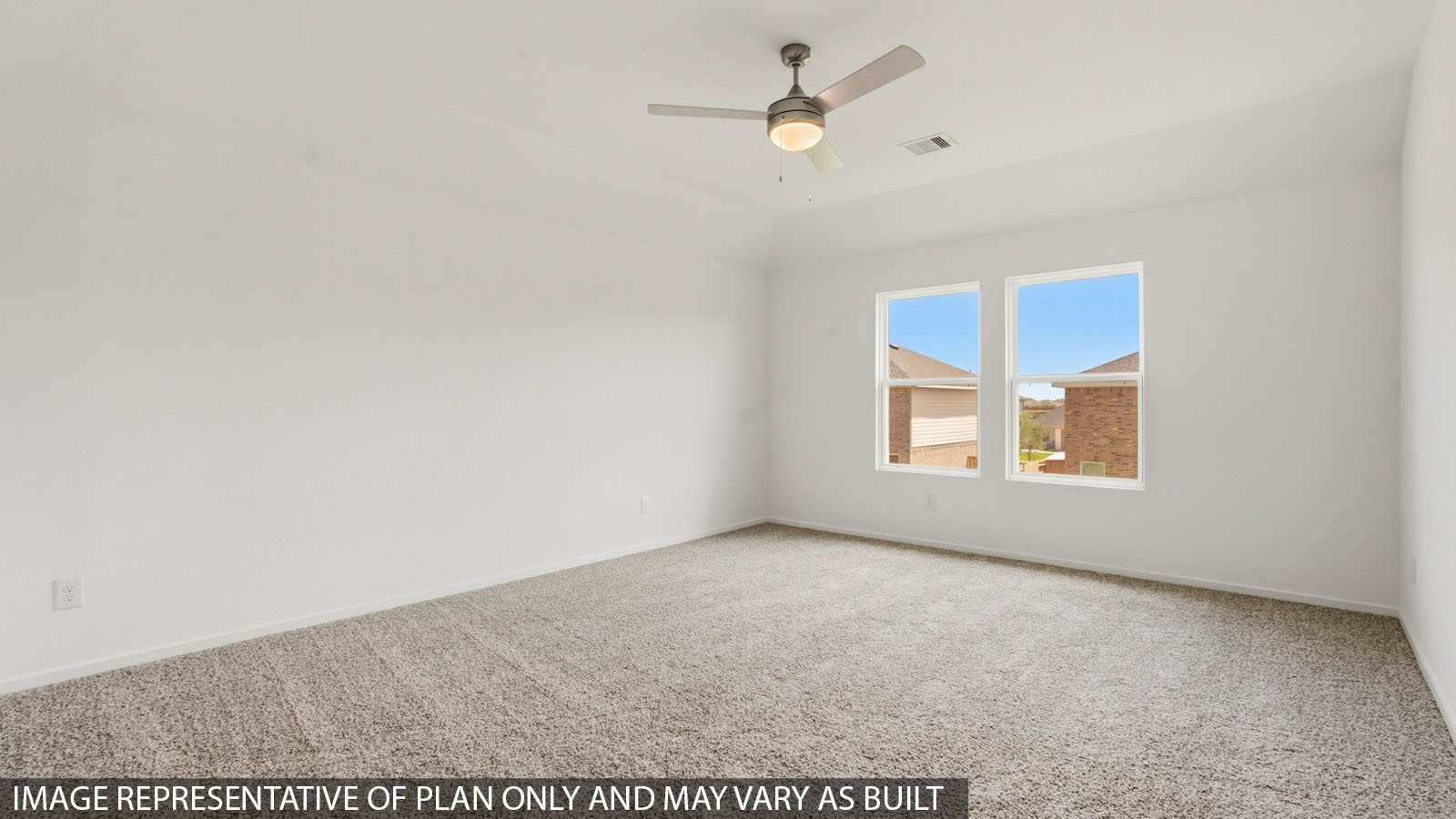 bedroom with carpet flooring