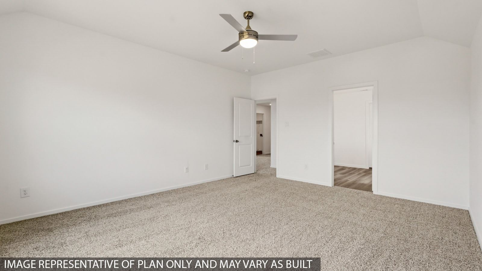 bedroom with carpet flooring