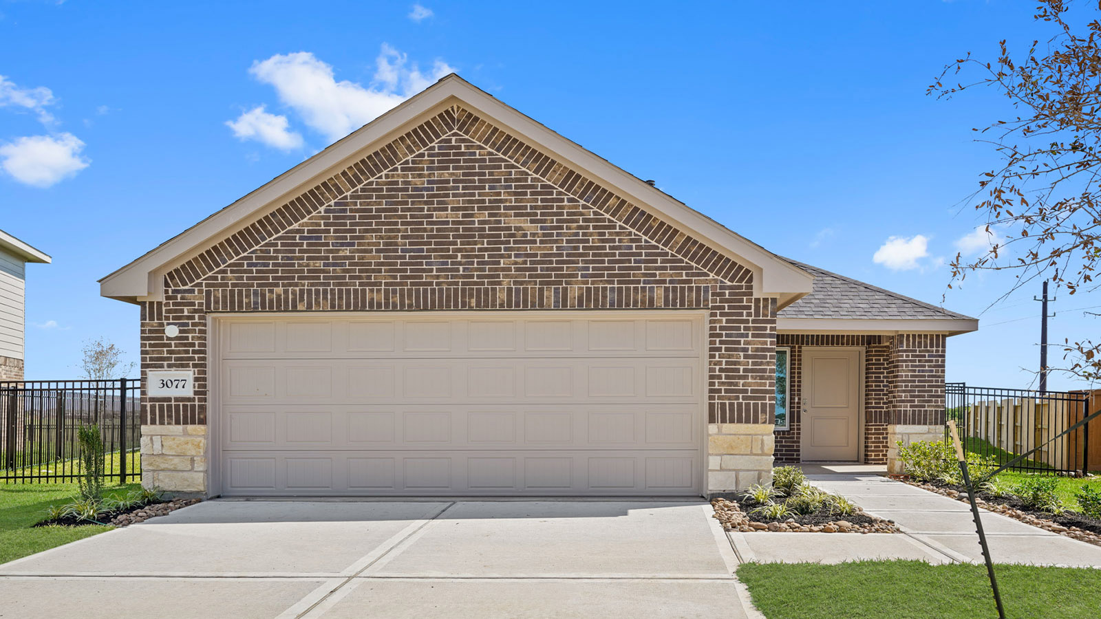 Sunterra by D.R. Horton — photograph published by the builder