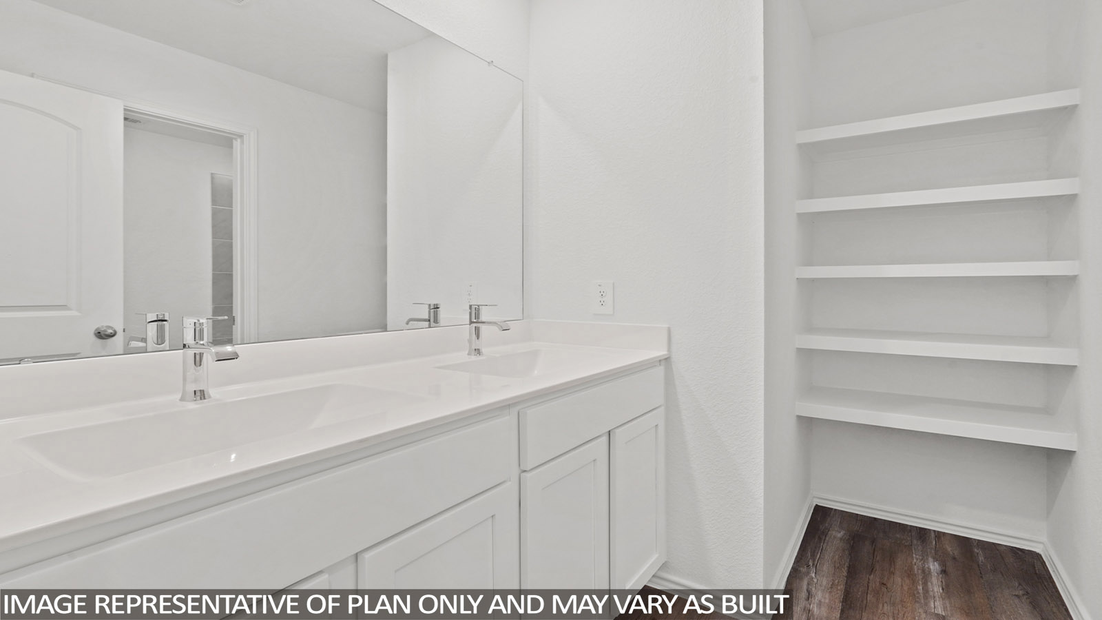 Secondary bathroom with double sinks
