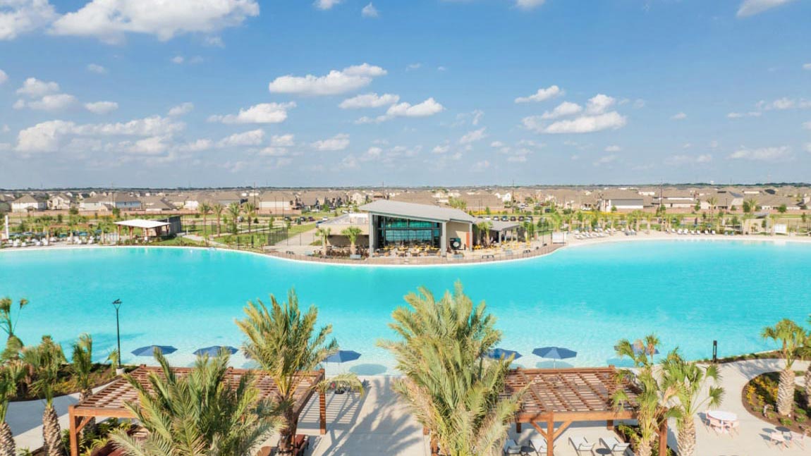 amenity village in sunterra