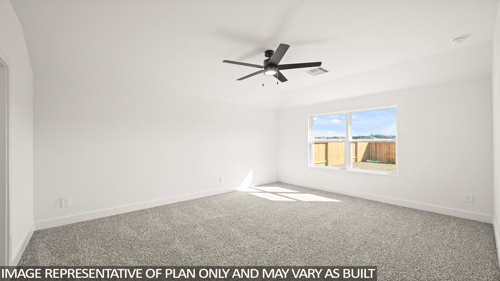 bedroom with carpet flooring